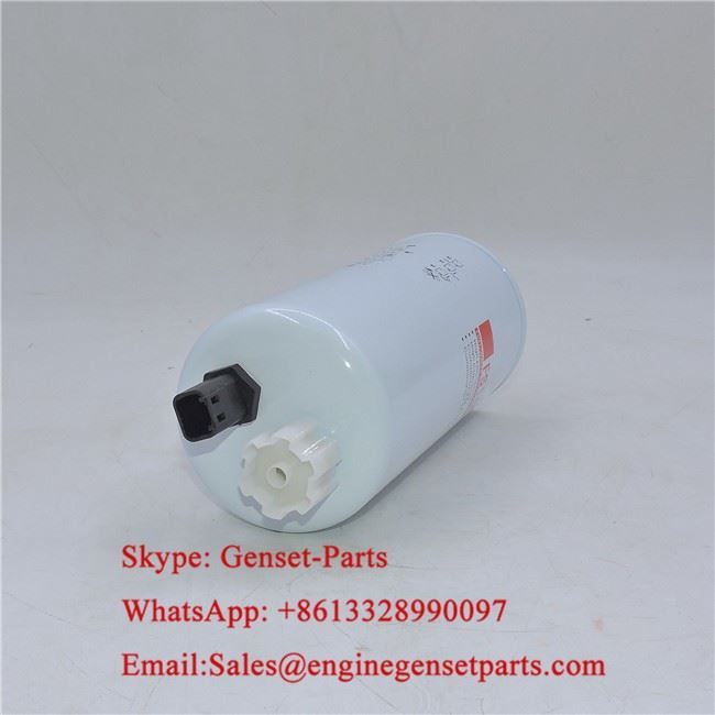 Fuel Water Separator FS19596 3406889 3945066 3954891 3954904 4070801 For Cummins ISM ISC QSM11 Engine